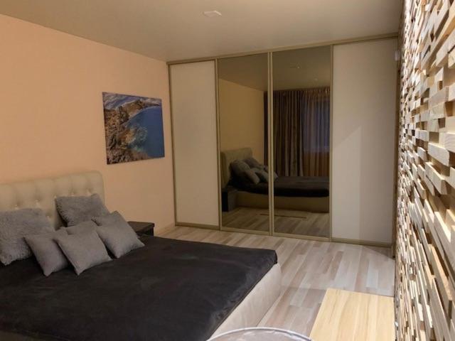 Oak Lounge Lux Apartment Riga Exterior photo